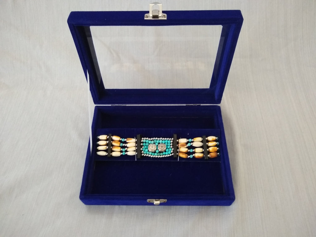 Paaunai Choker